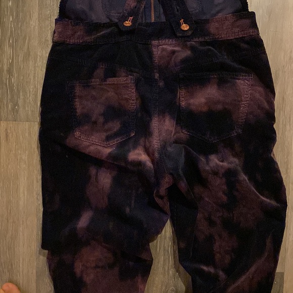 Anthropologie Navy Blue Pilcro Slim Tie Dye Corduroy Overalls Petite - Picture 8 of 8